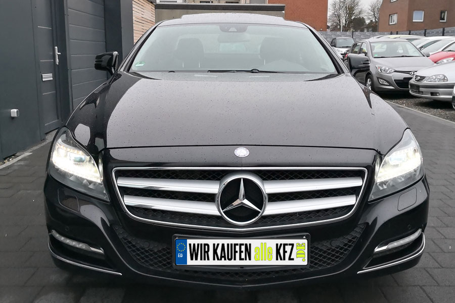 Mercedes-Benz Mercedes-Benz